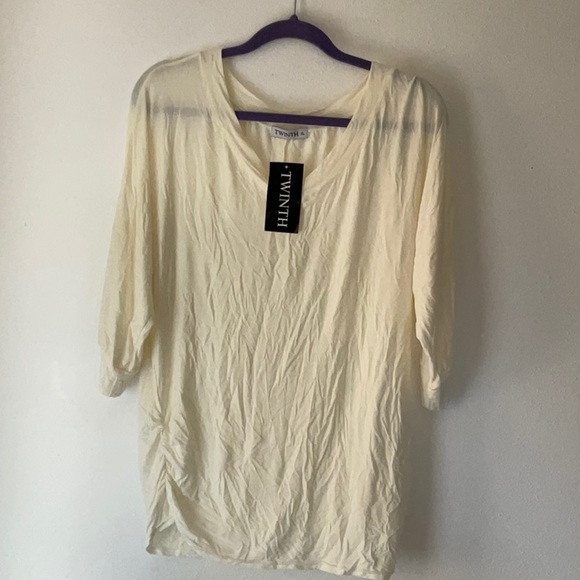 twinth Tops - 🍭5/10.00 - Light weight top